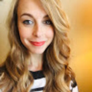 Meet your Posher, Hilary